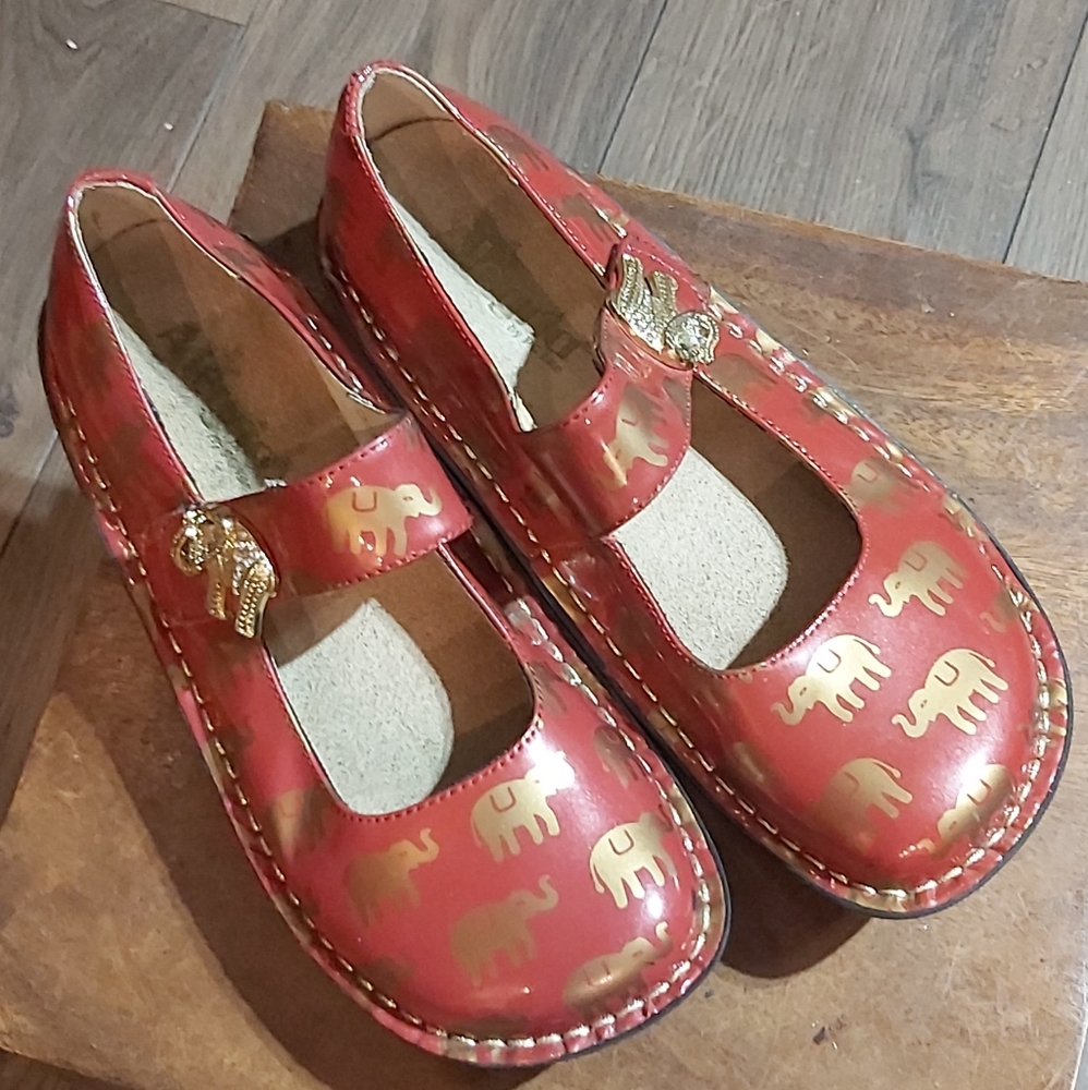 Alegria Elephant Mary Jane Shoes